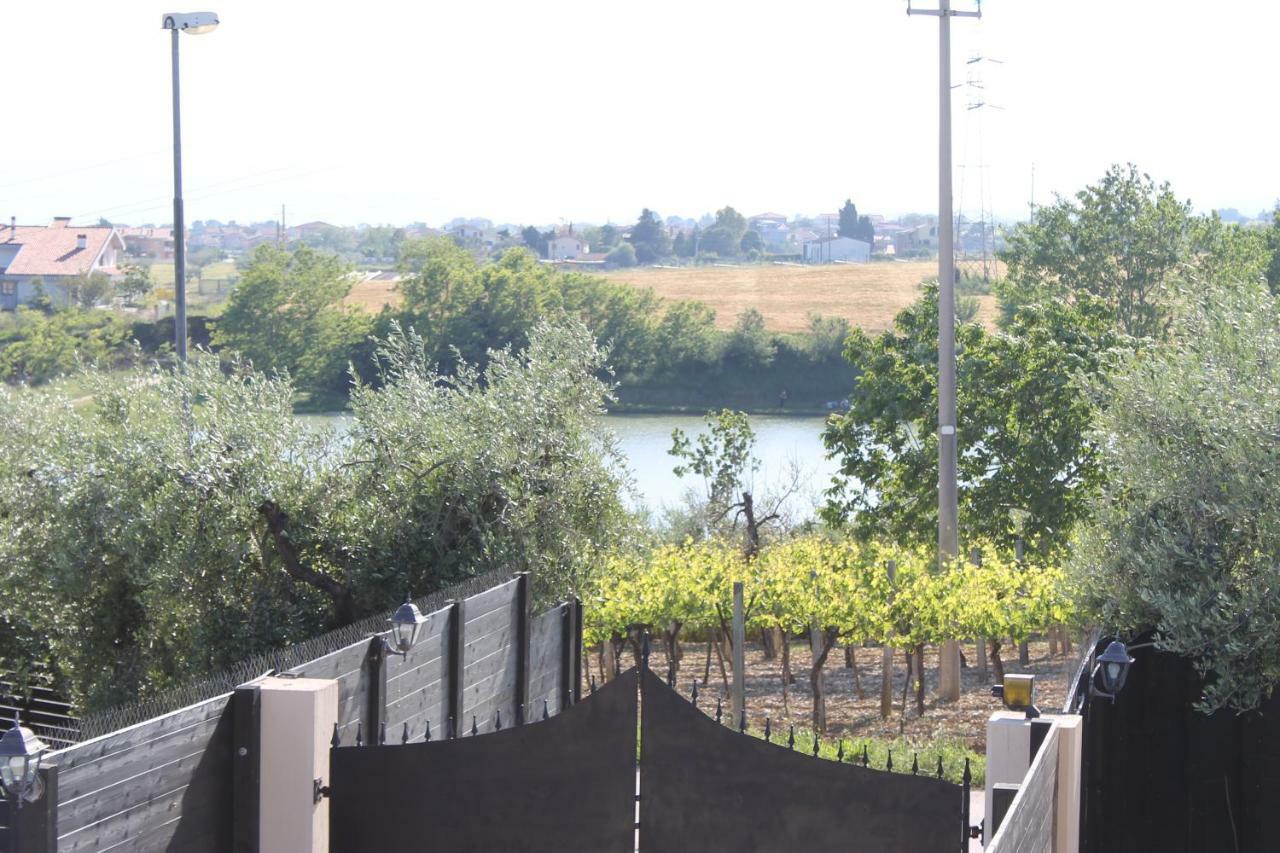 Bed and Breakfast Il Nido Roseto Degli Abruzzi Exterior foto